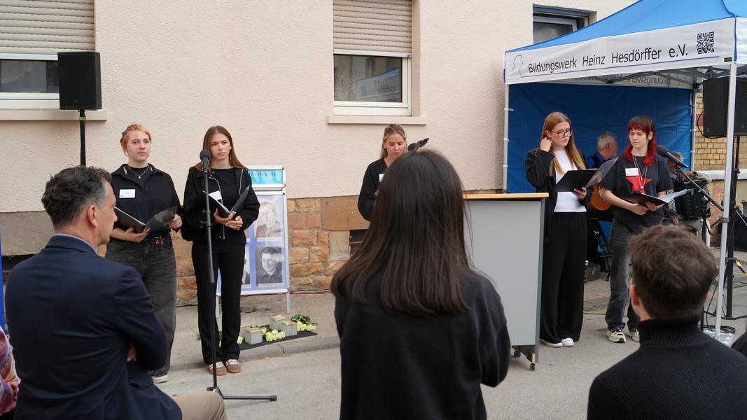 K800_Stolperstein-Home_008_SchülerInnen – 013 – 2026-06-11