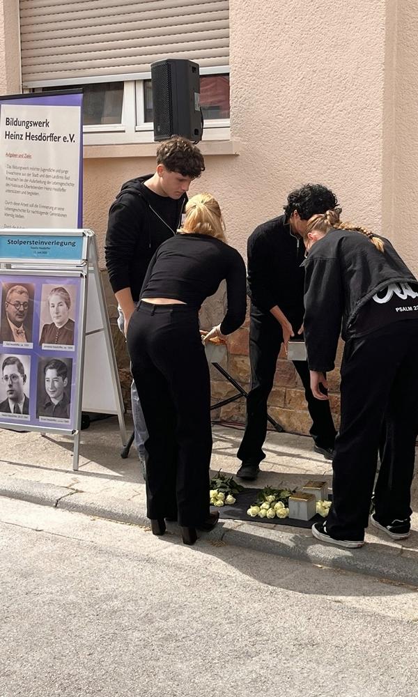 K800_Stolperstein-Home_009_Verlegung – 002 – 2026-06-11